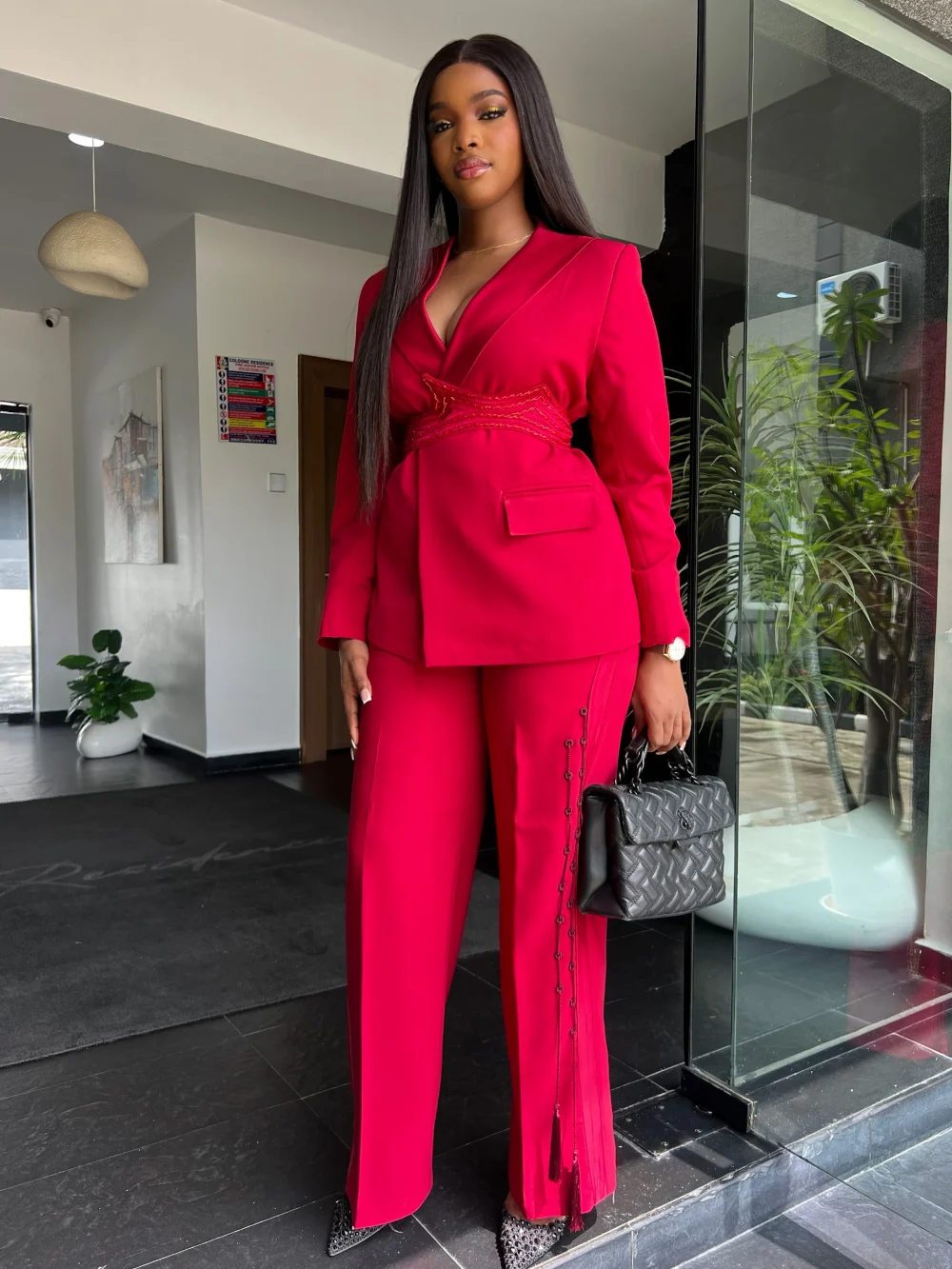 GISELLE TUXEDO SUIT IN RED - Image 3