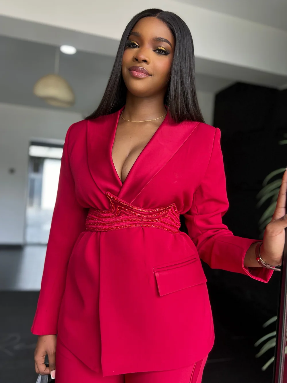 GISELLE TUXEDO SUIT IN RED - Image 6